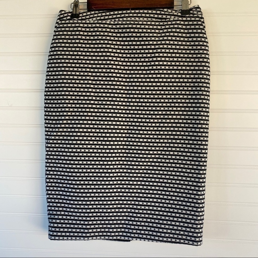Merona Pencil Skirt 6 Black White Geometric Diamond Stripe Lined Workwear